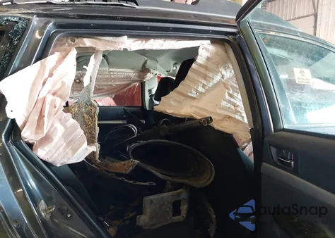 2011 Subaru Outback 2.5I z USA, uszkodzony, nr VIN 4S4BRBAC0B3422026